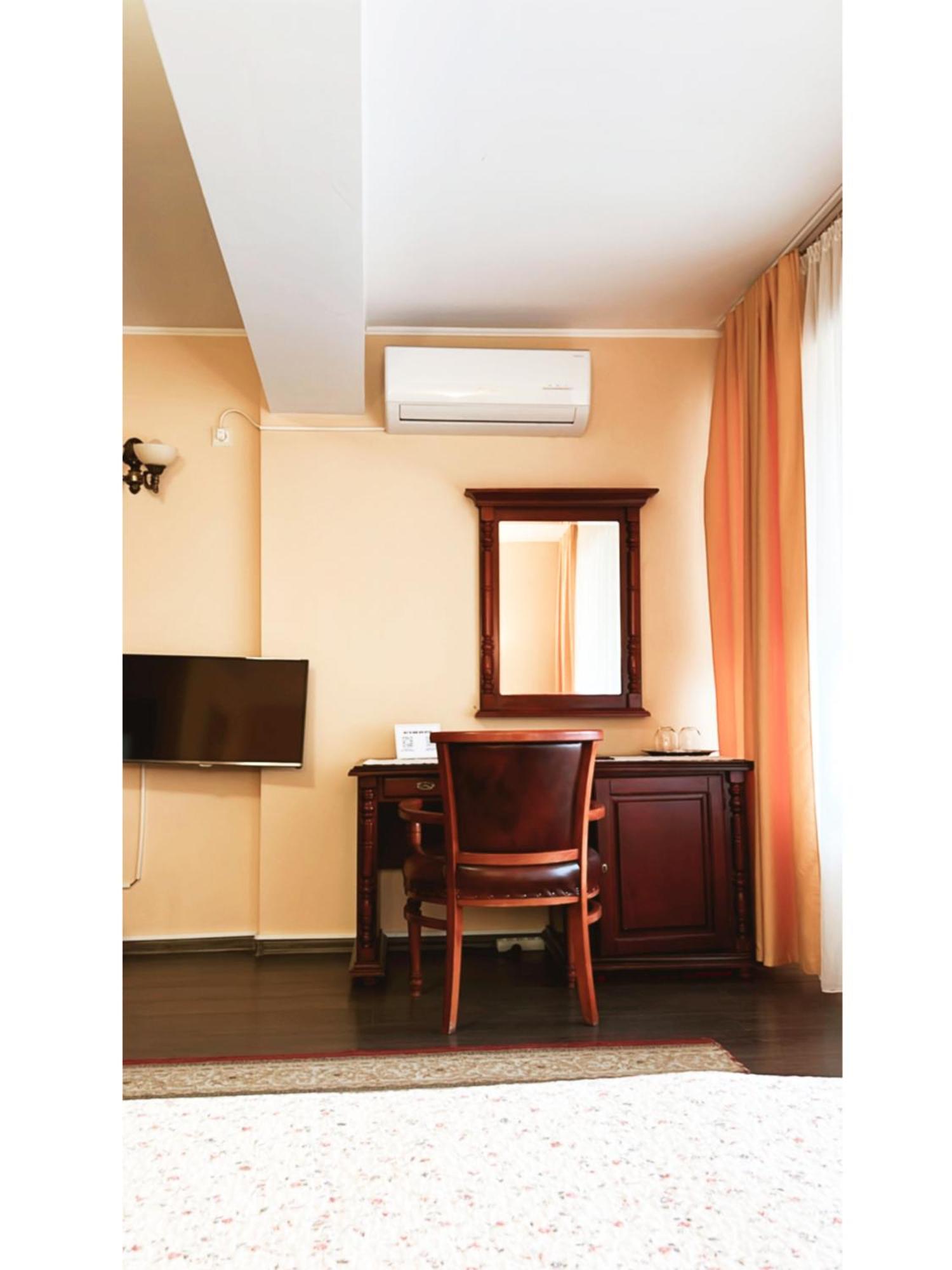 Vila Roma Deva Esterno foto
